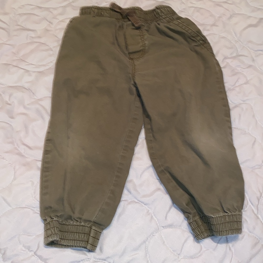 Bundle of 4 pair of pants - Picture 2 of 5